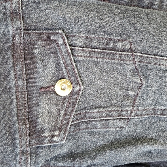 DG2 denim jacket- sz. M - Picture 4 of 8